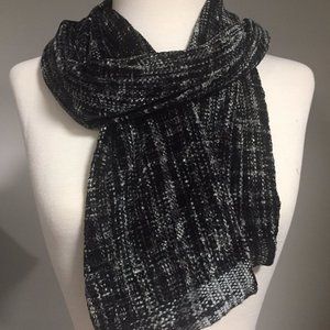 Super Soft Handwoven Rayon Chenille Scarf Black